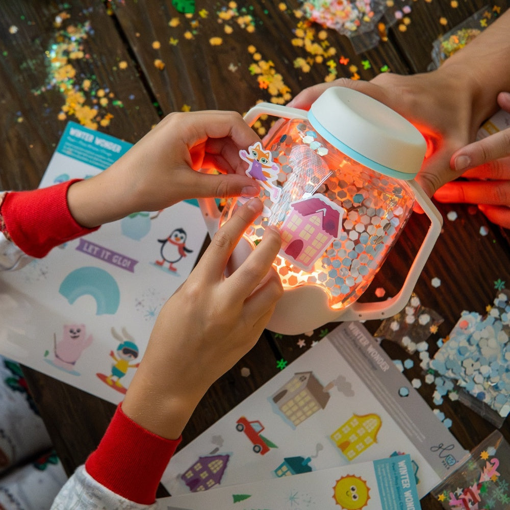 Glo Pals – DIY Sensory Play Jar – Snowglobe