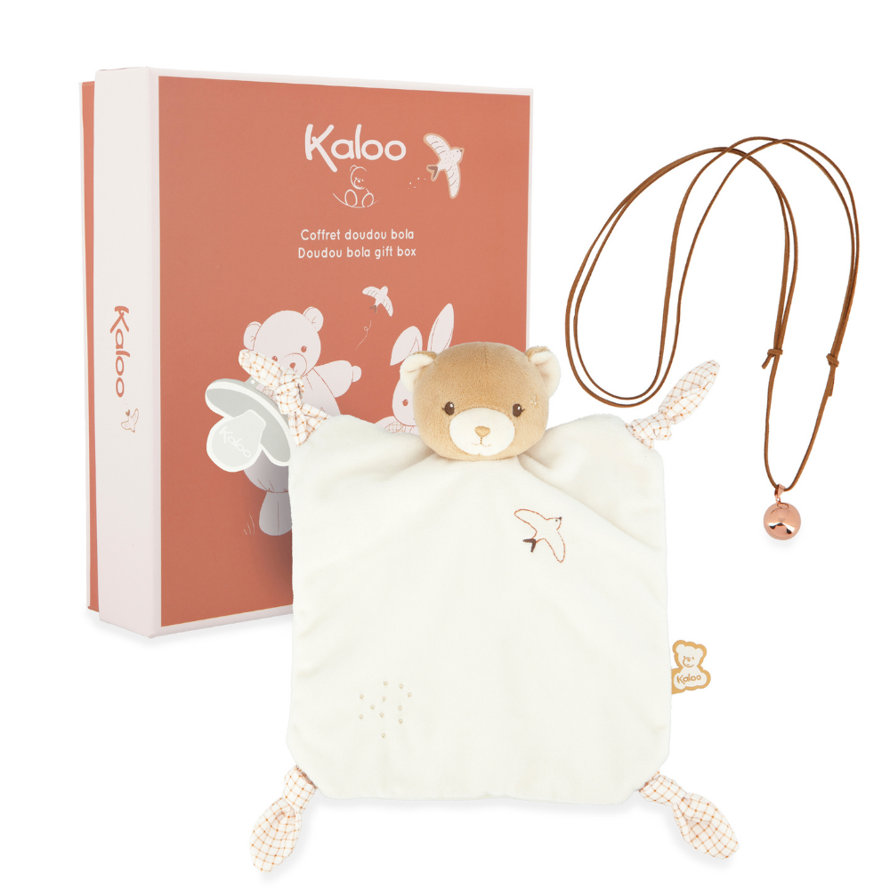 Kaloo – Cream Bear Comforter & Bola Gift Set