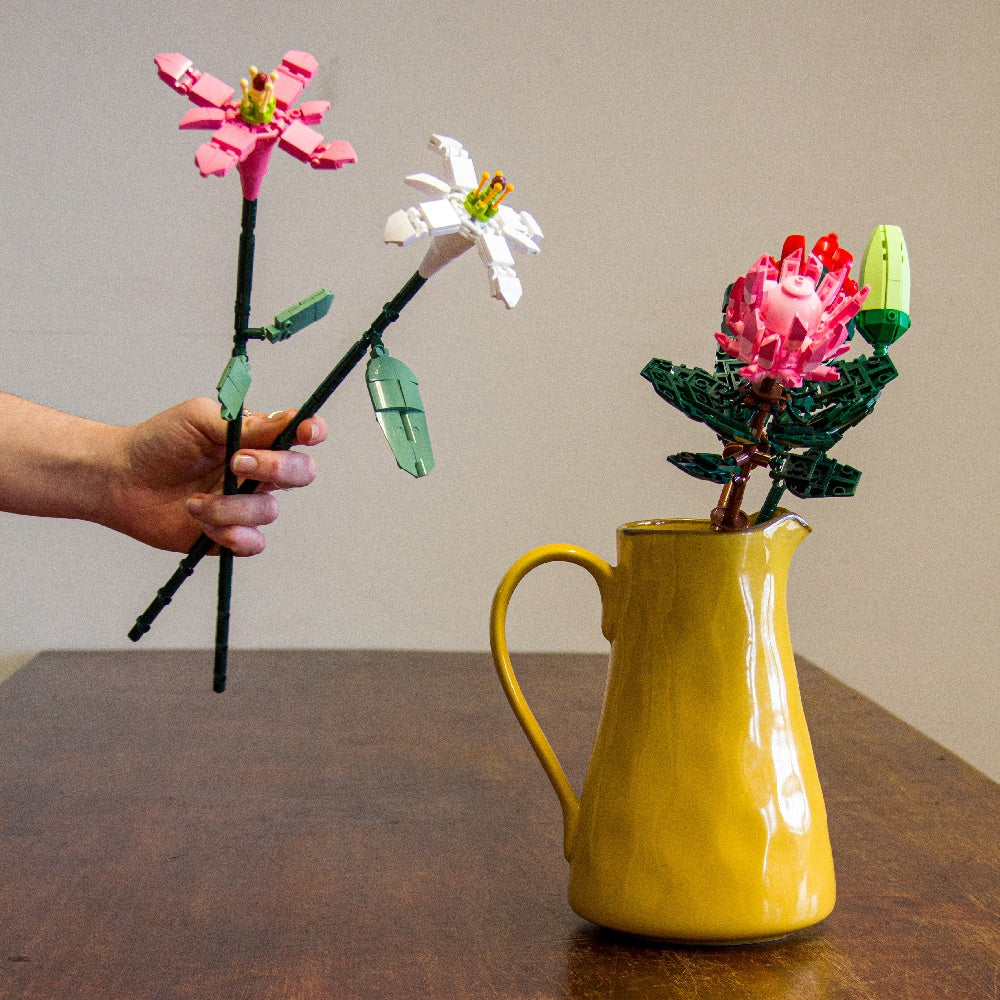 Sluban Pleyerid Lily flower building set