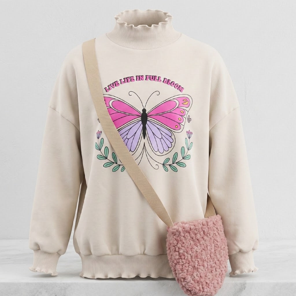 Girls (2-7y) Crew Neck pullover with trim details & Bag