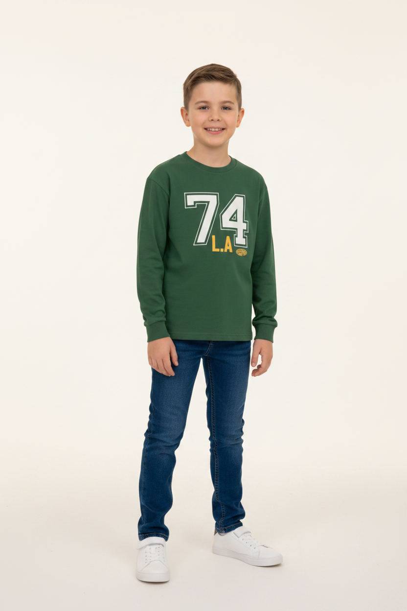 Green 74 LA - Lifestyle Pose